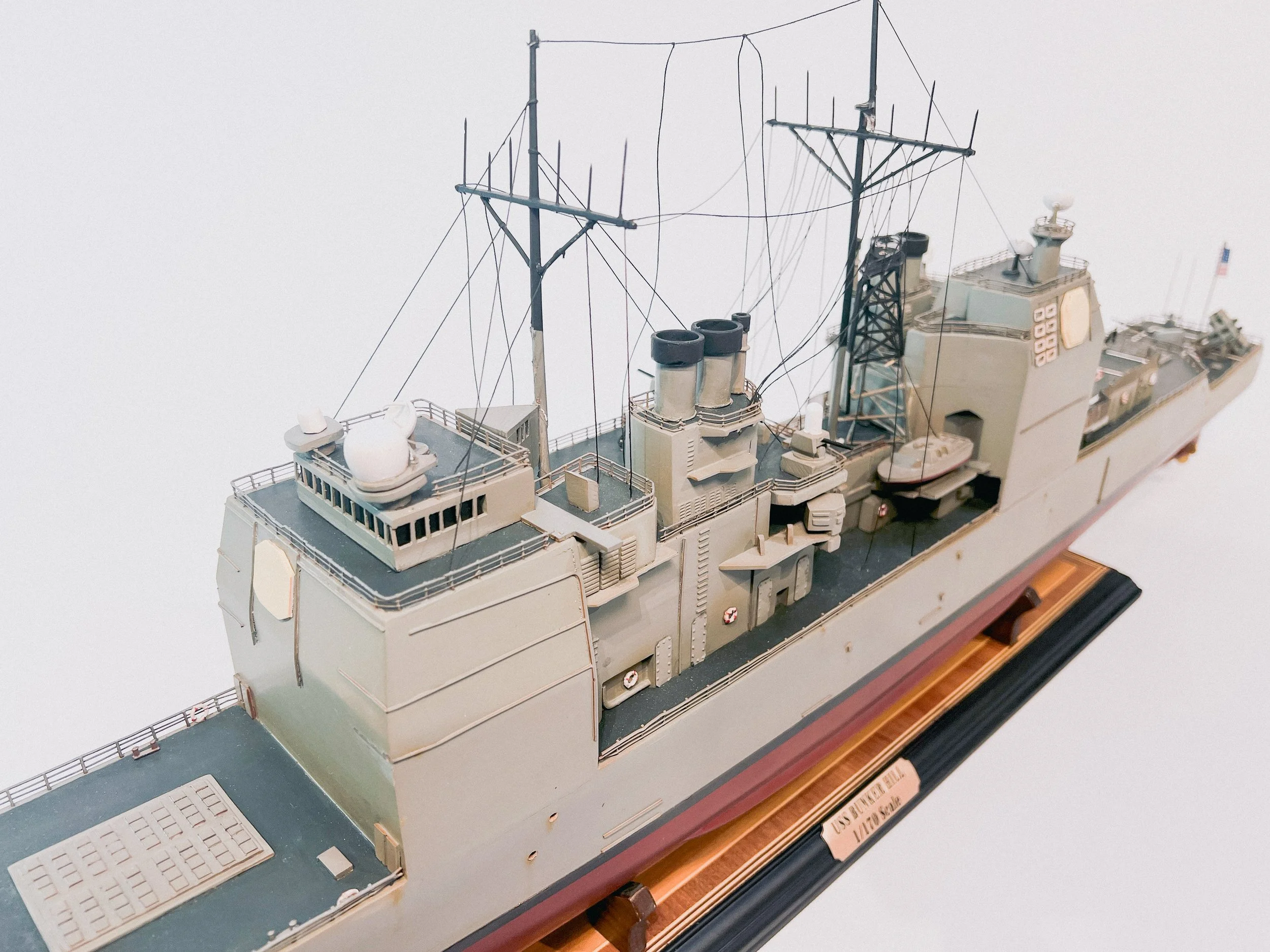 Museum of Military Models - USS Bunker Hill (CG-52)